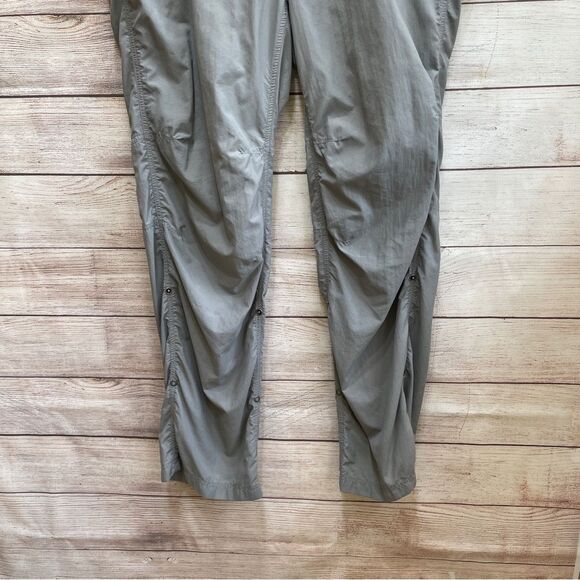 EX OFFICIO  INSECT‎ SHIELD CONVERTIBLE HIKING PANTS IN GRAY - Picture 3 of 7
